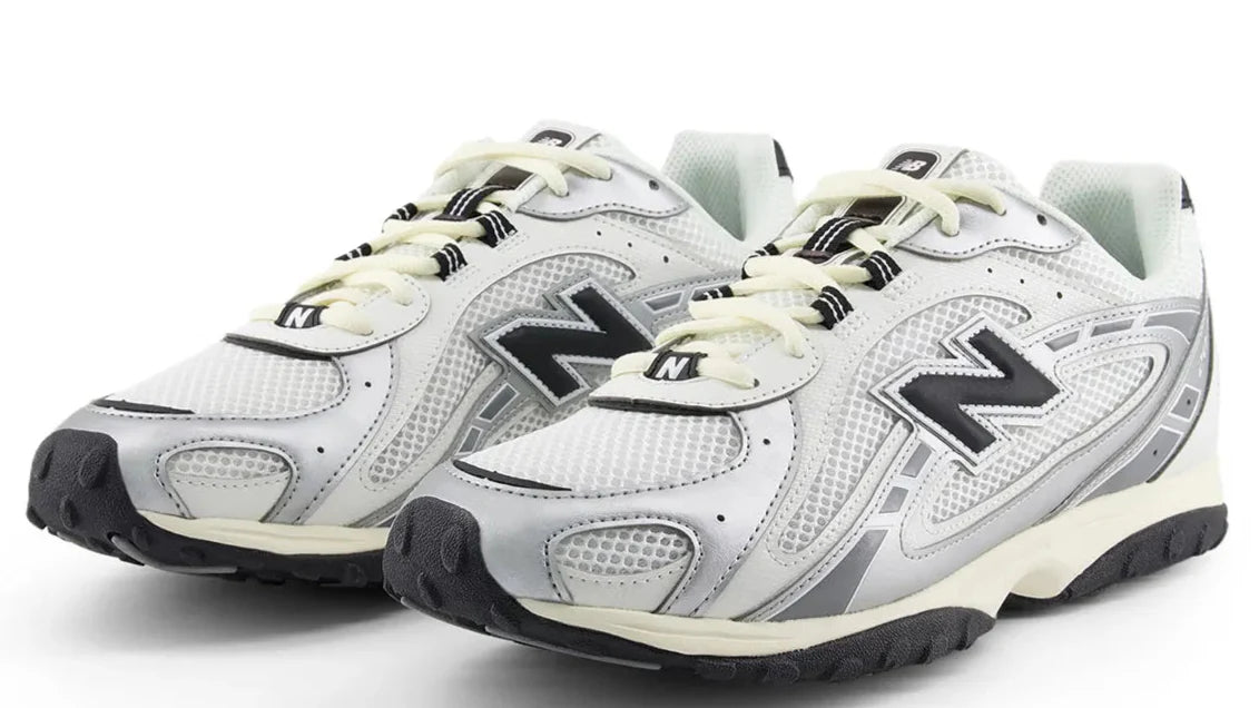 New Balance 204L Silver Metallic Black